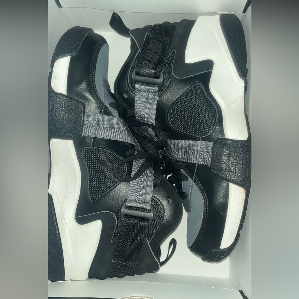 6 pair lot size 9.5 mens